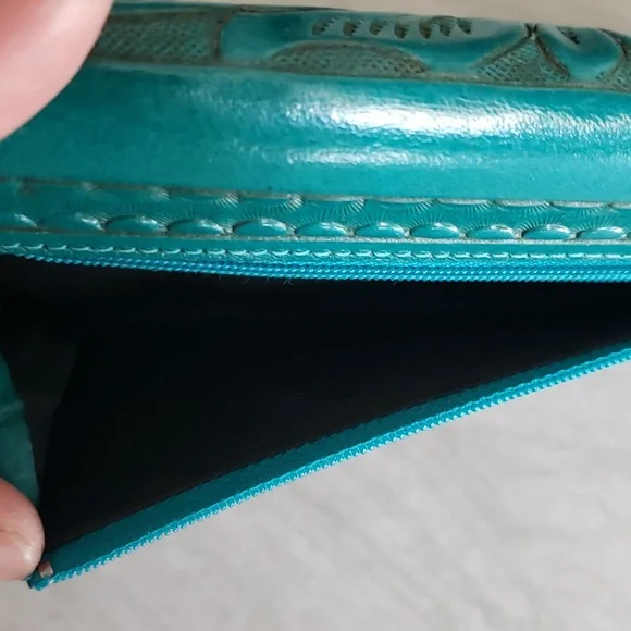 Alejandro Yeo Tooled Leather Wallet - Picture 6 of 9